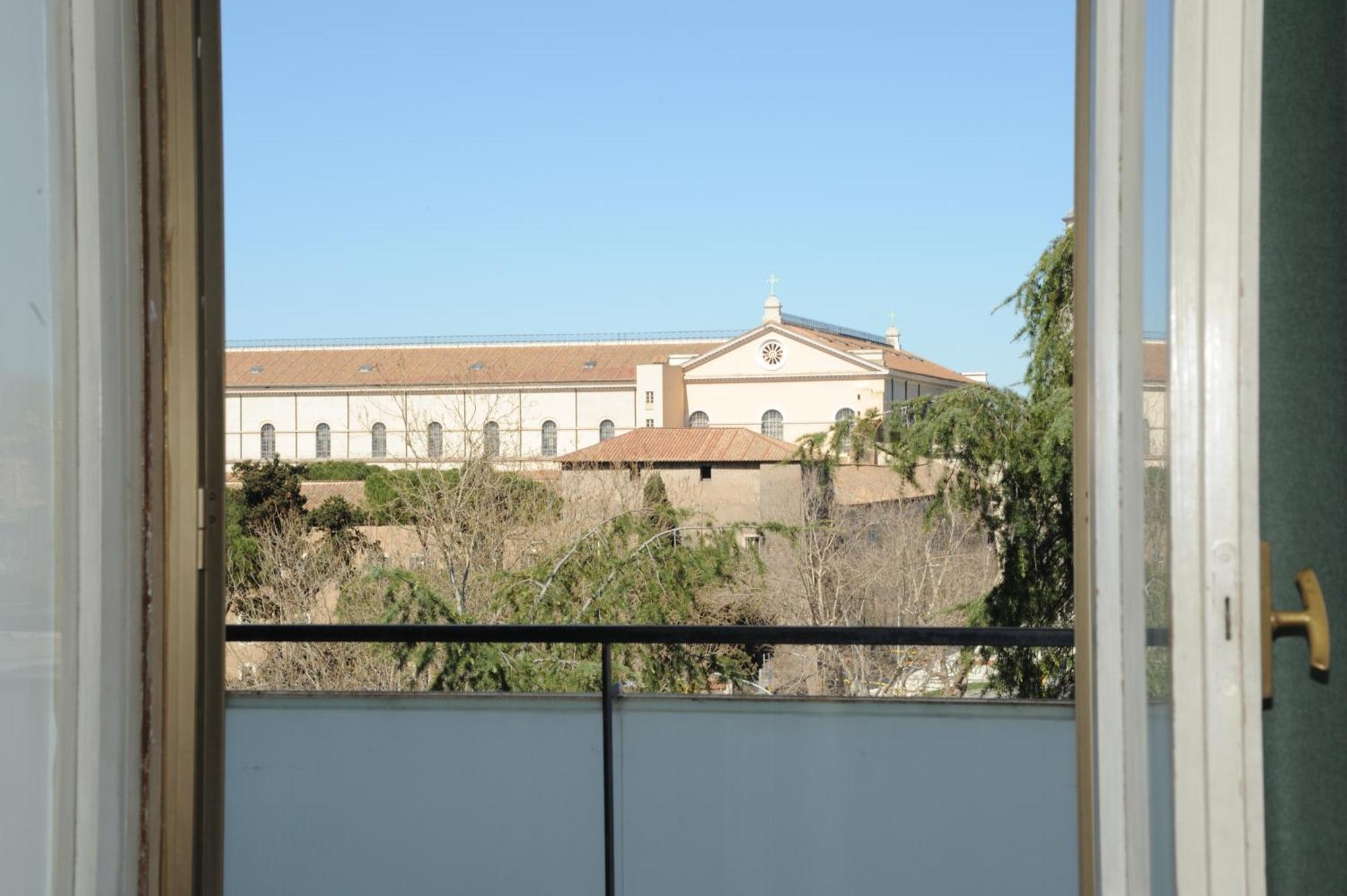 Francis House Roma